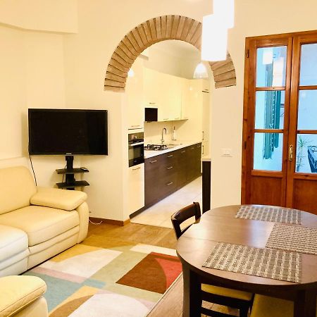 Deluxe Apartment In The Centre Of Floransa Dış mekan fotoğraf